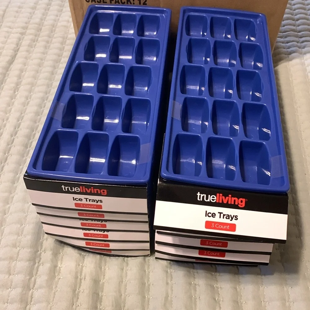 Party Time 3-Pk Ice Cube Trays NEW case of 12=36 trays 15 cubes a tray 540 cubes - Picture 1 of 7